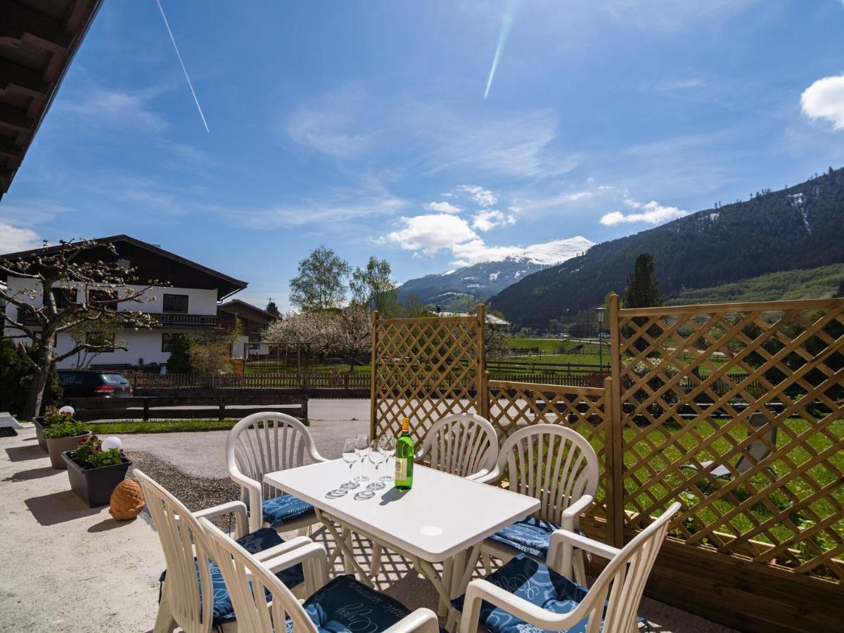 Modern Apartment Near Ski Area In M Hlbach Dorf  المظهر الخارجي الصورة